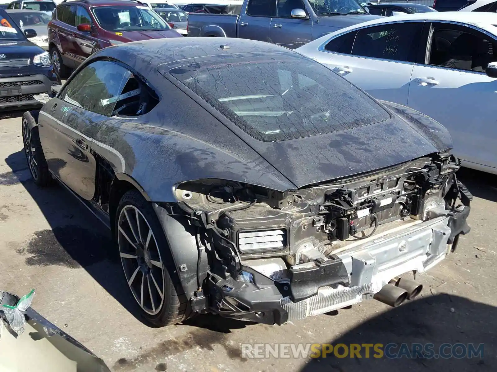 3 Photograph of a damaged car WP0AB2A83KS278462 PORSCHE CAYMAN 2019