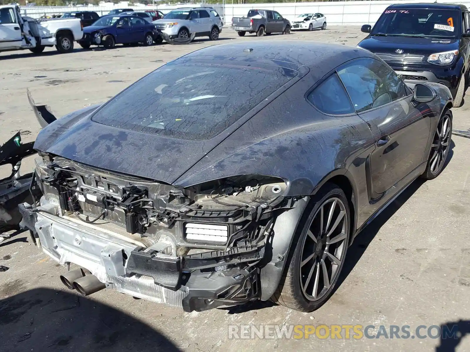 4 Photograph of a damaged car WP0AB2A83KS278462 PORSCHE CAYMAN 2019