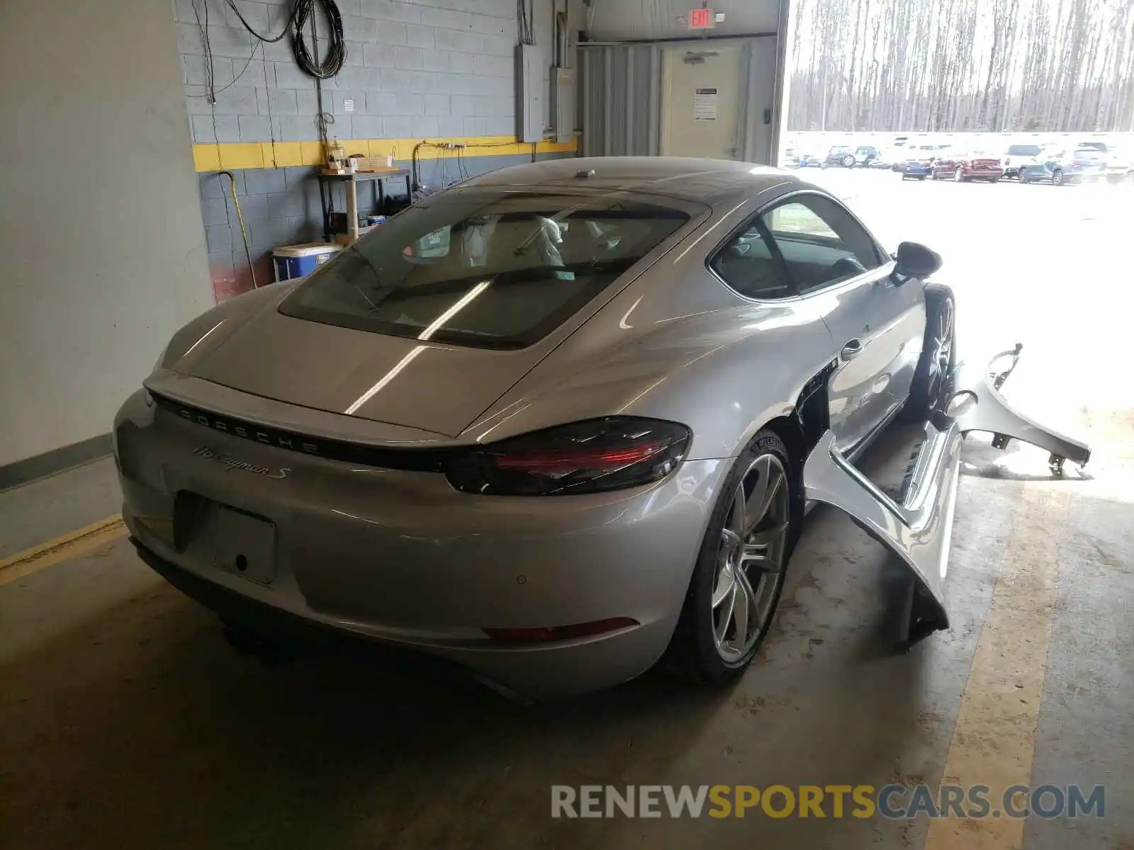 4 Photograph of a damaged car WP0AB2A86KS278892 PORSCHE CAYMAN 2019