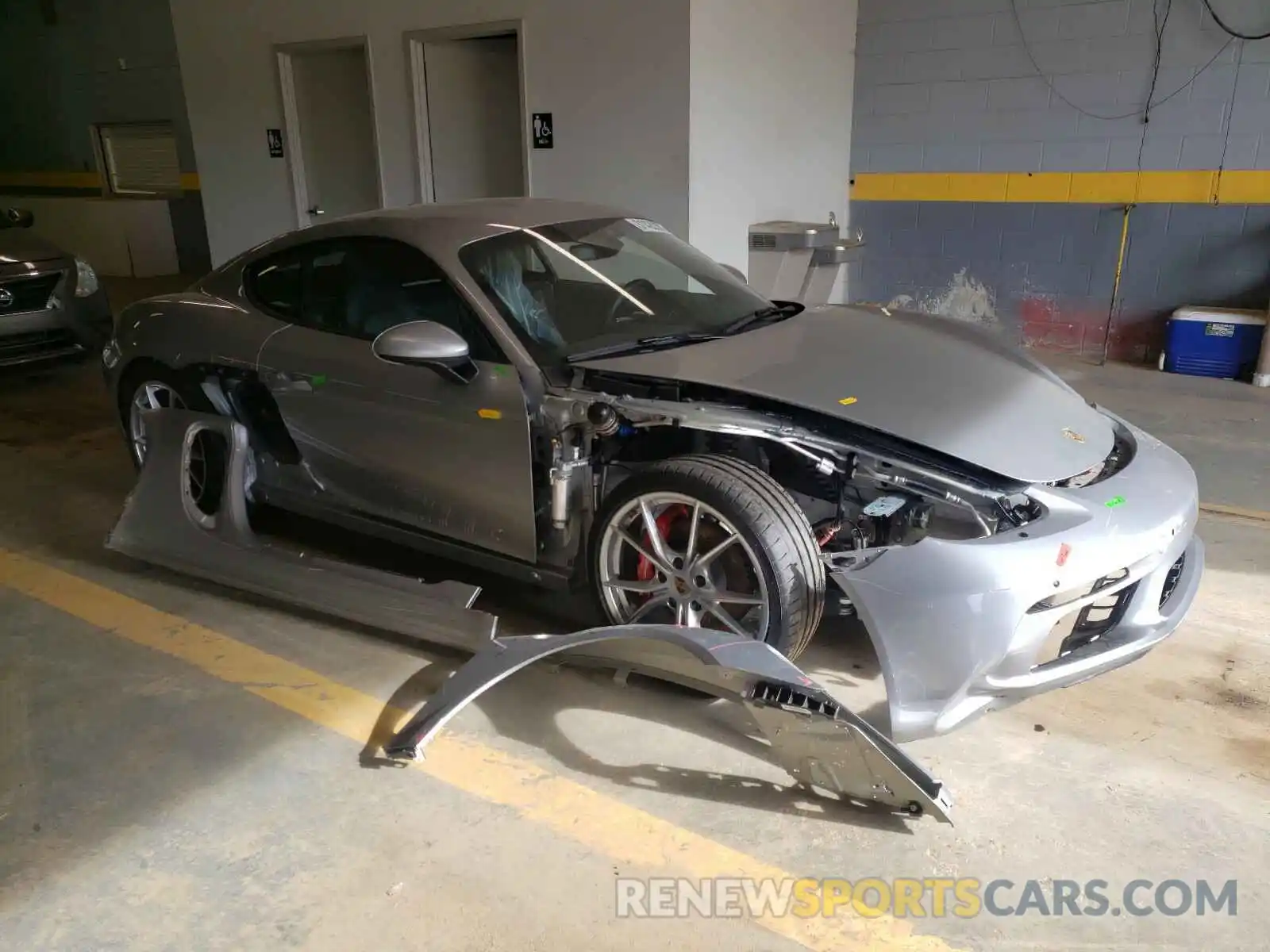 9 Photograph of a damaged car WP0AB2A86KS278892 PORSCHE CAYMAN 2019