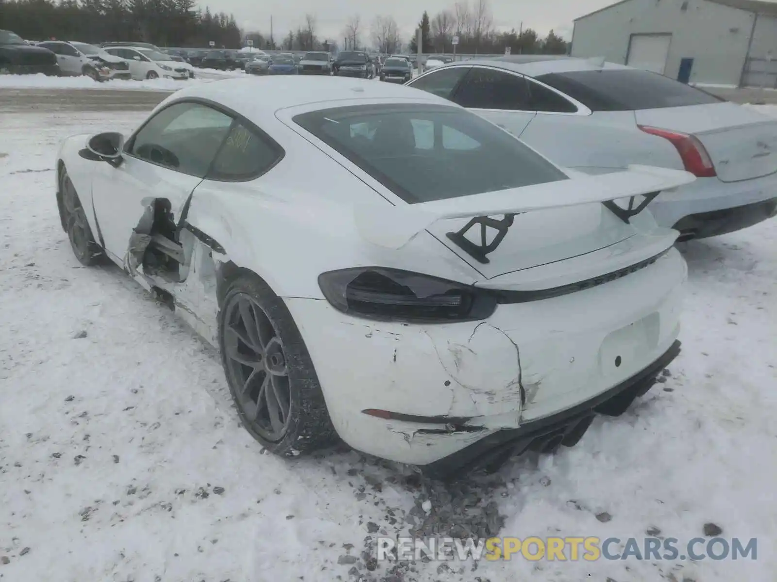 3 Photograph of a damaged car WP0AC2A84LS289338 PORSCHE CAYMAN 2020