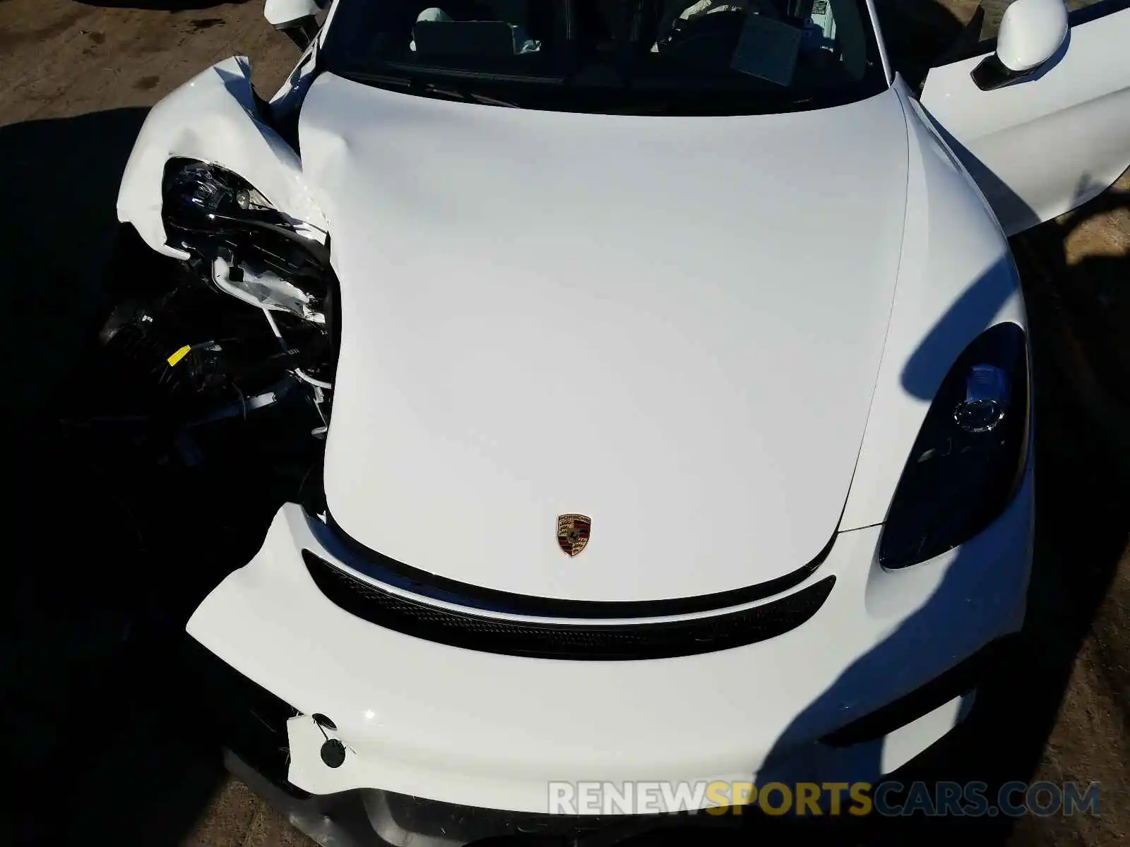 7 Photograph of a damaged car WP0AC2A85LK289364 PORSCHE CAYMAN 2020