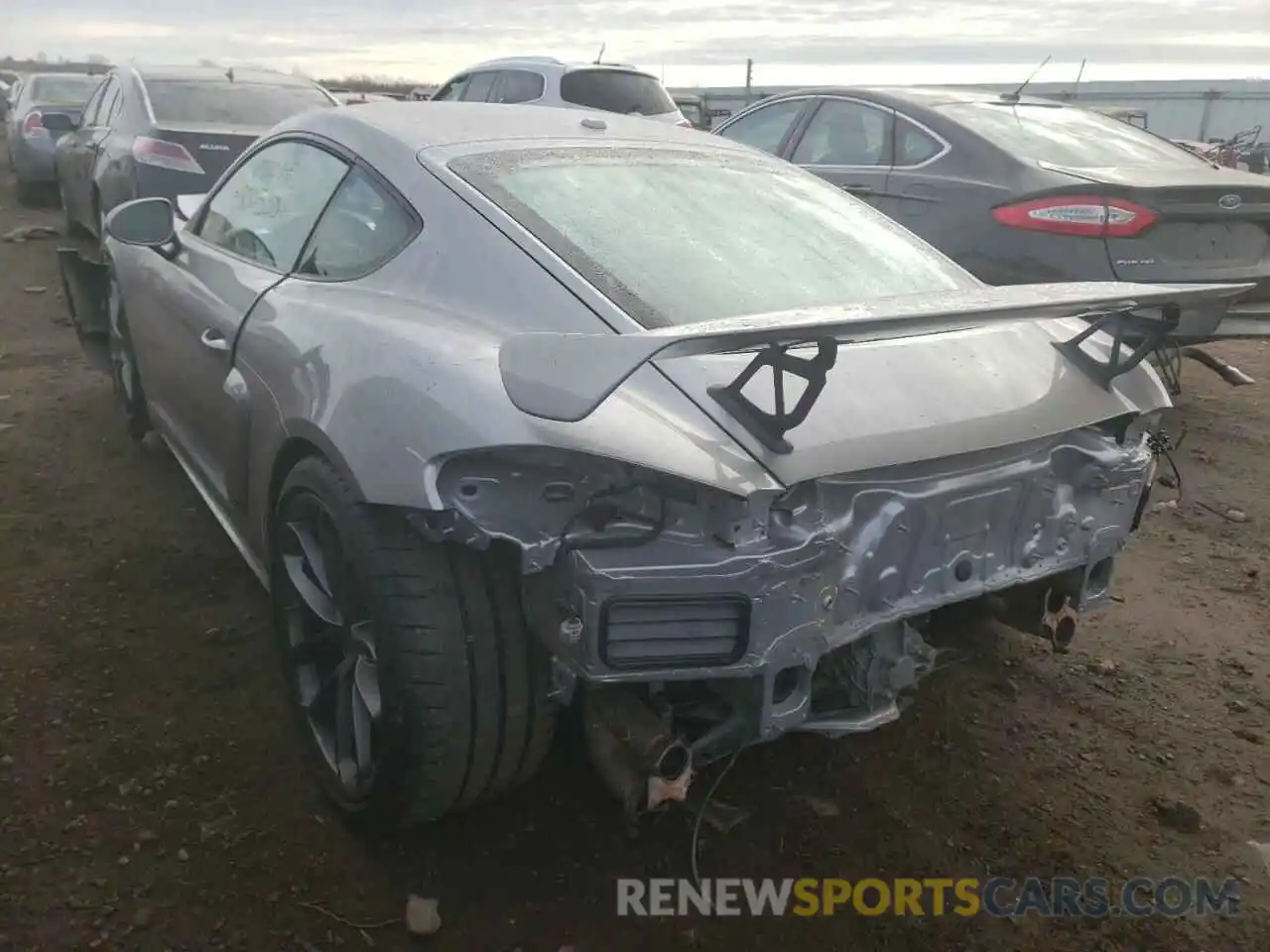 3 Photograph of a damaged car WP0AC2A88LK289620 PORSCHE CAYMAN 2020