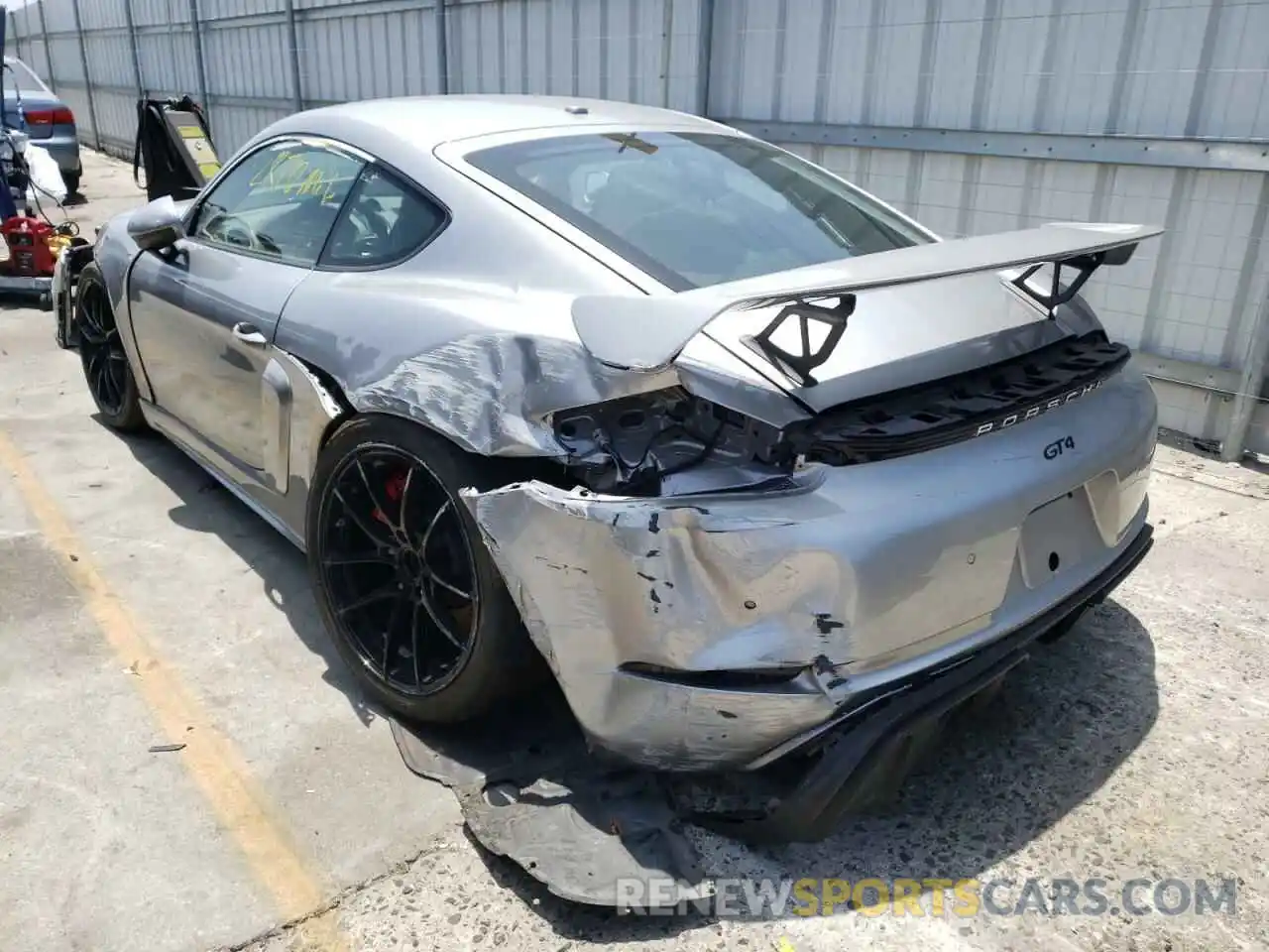 3 Photograph of a damaged car WP0AC2A84MK289082 PORSCHE CAYMAN 2021