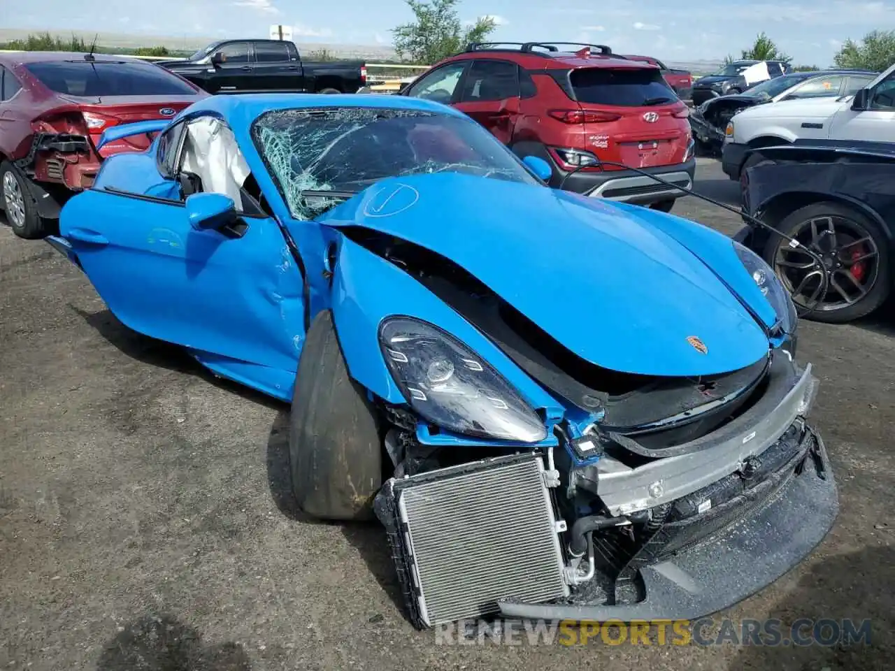 1 Photograph of a damaged car WP0AC2A85NS275225 PORSCHE CAYMAN 2022