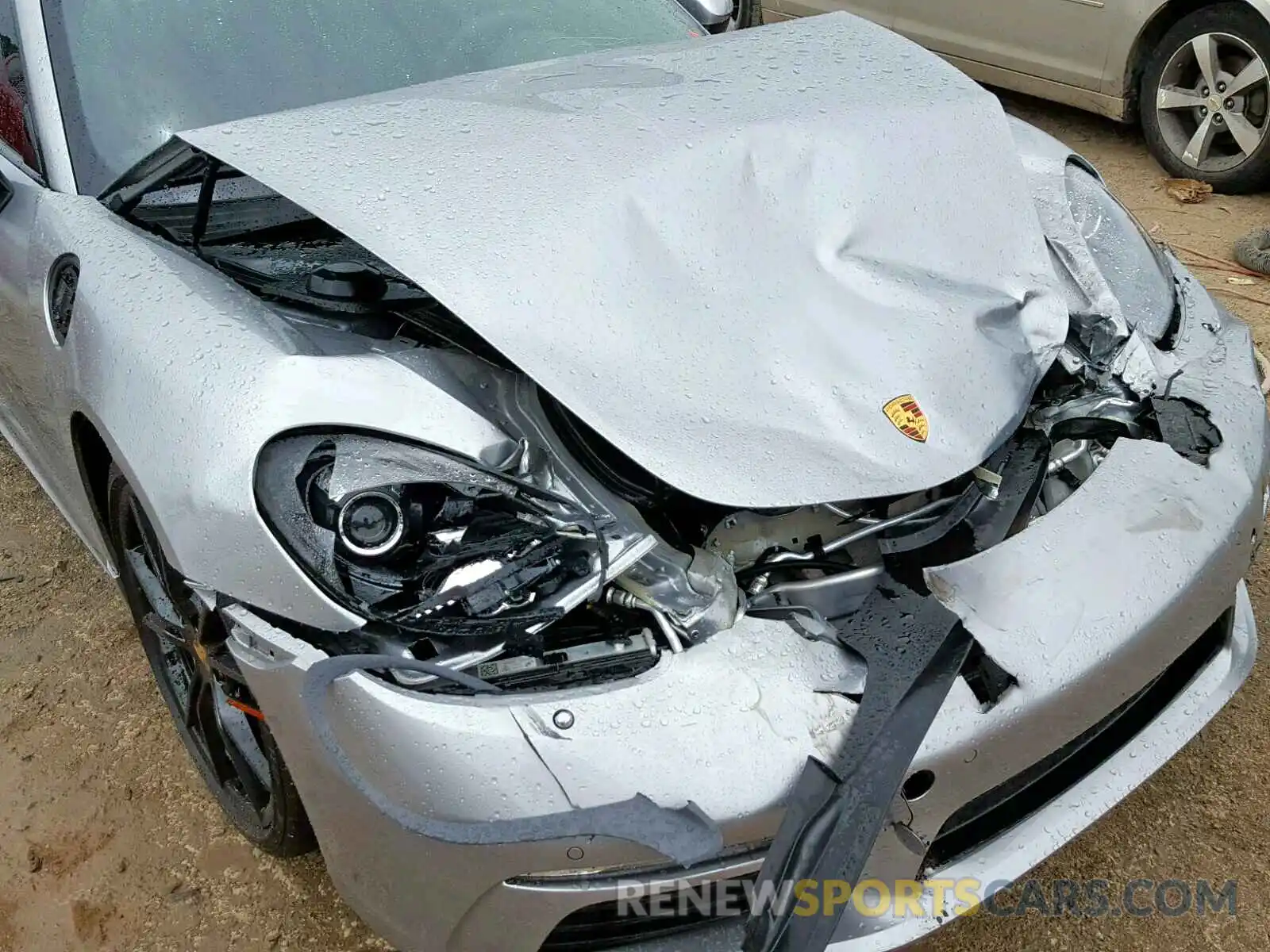 9 Photograph of a damaged car WP0AA2A88KS260493 PORSCHE CAYMAN BAS 2019