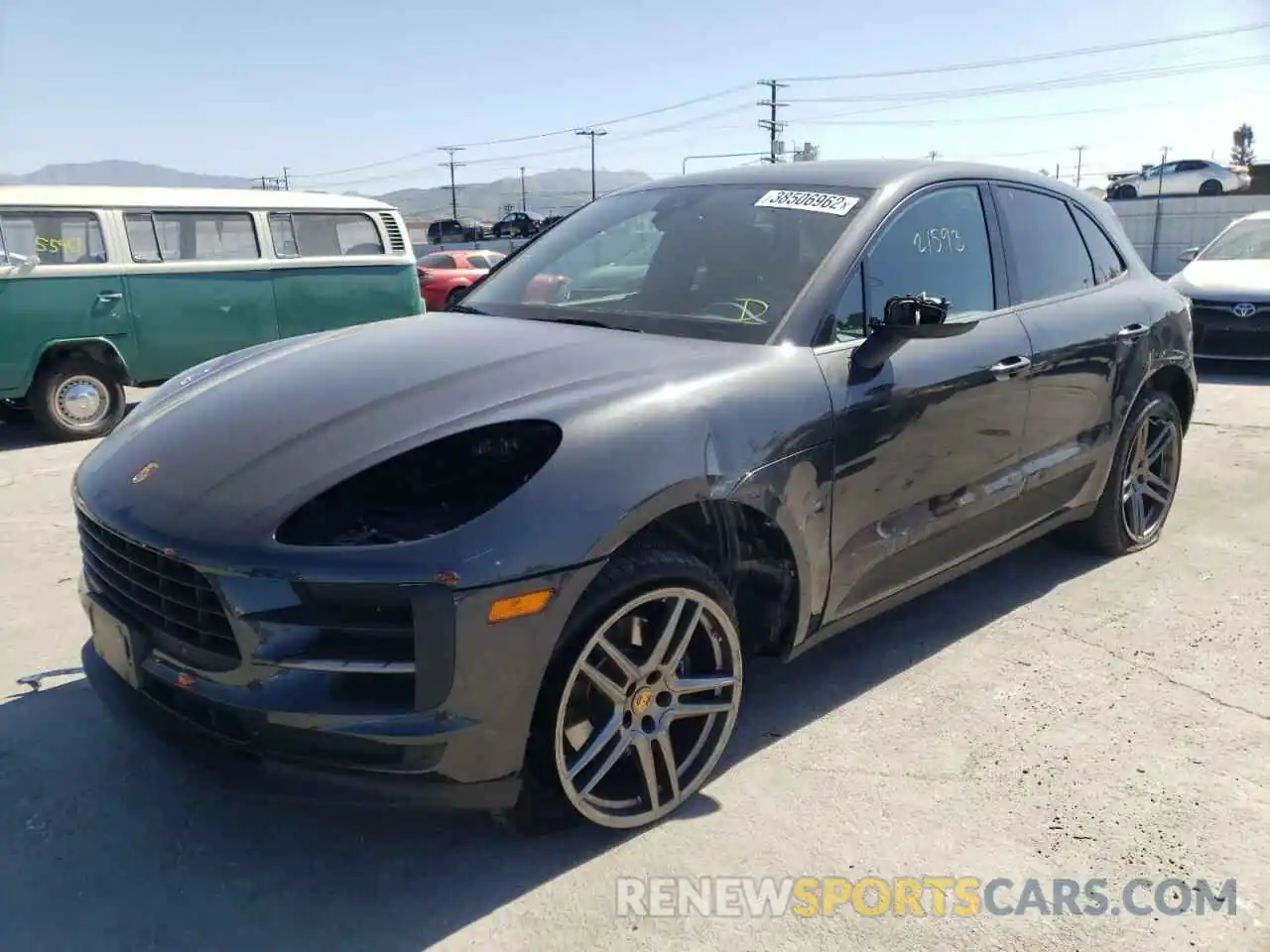 2 Фотография поврежденного автомобиля WP1AA2A50KLB01577 PORSCHE MACAN 2019