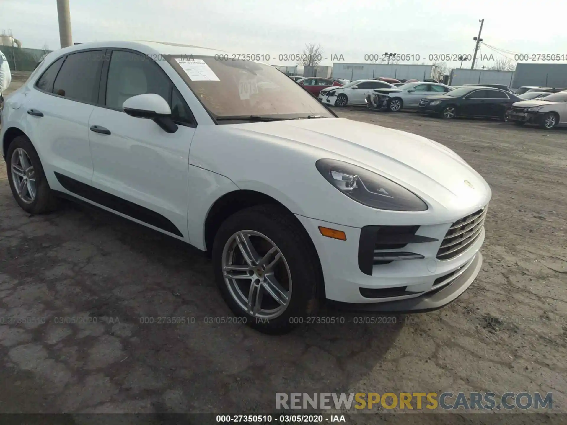 1 Photograph of a damaged car WP1AA2A50KLB04835 PORSCHE MACAN 2019