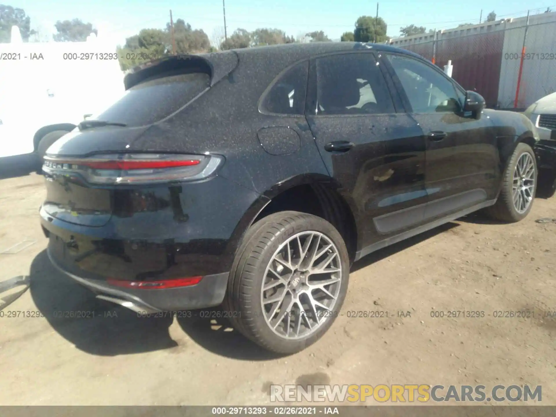 4 Photograph of a damaged car WP1AA2A50KLB05385 PORSCHE MACAN 2019