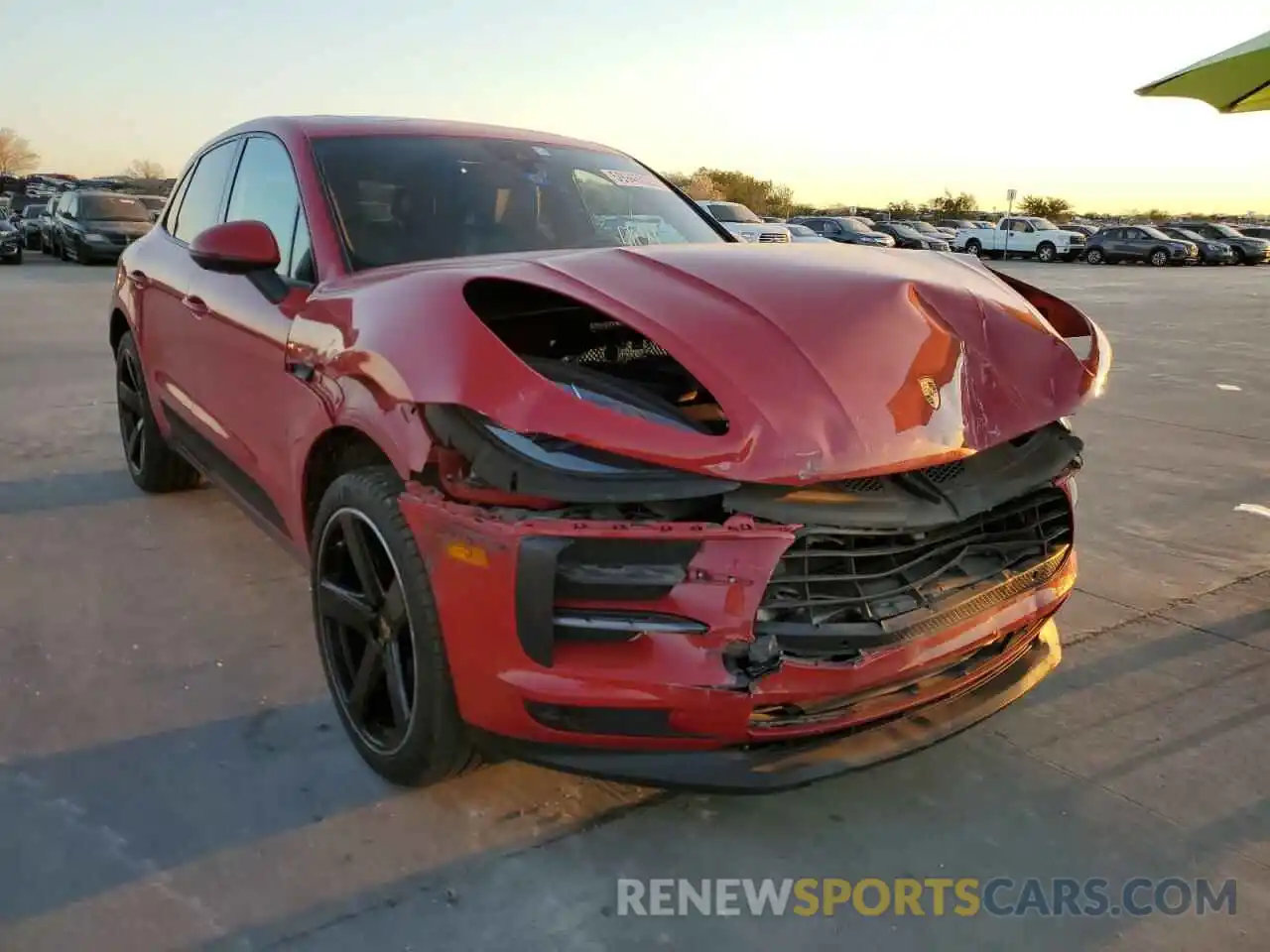 1 Photograph of a damaged car WP1AA2A50KLB06097 PORSCHE MACAN 2019