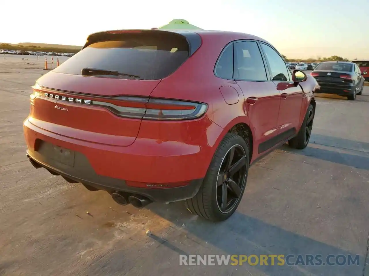 4 Photograph of a damaged car WP1AA2A50KLB06097 PORSCHE MACAN 2019