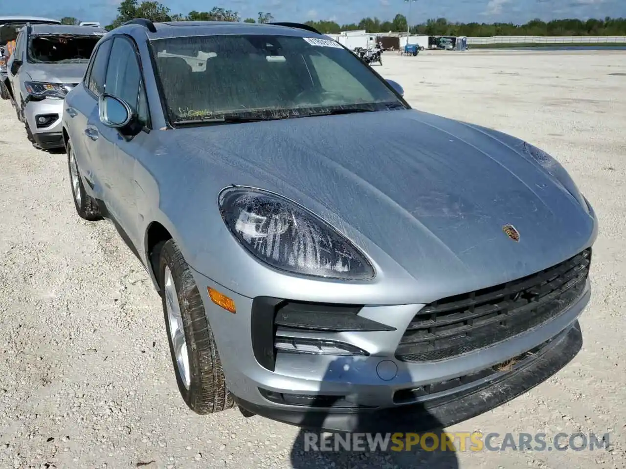 1 Photograph of a damaged car WP1AA2A50KLB09274 PORSCHE MACAN 2019