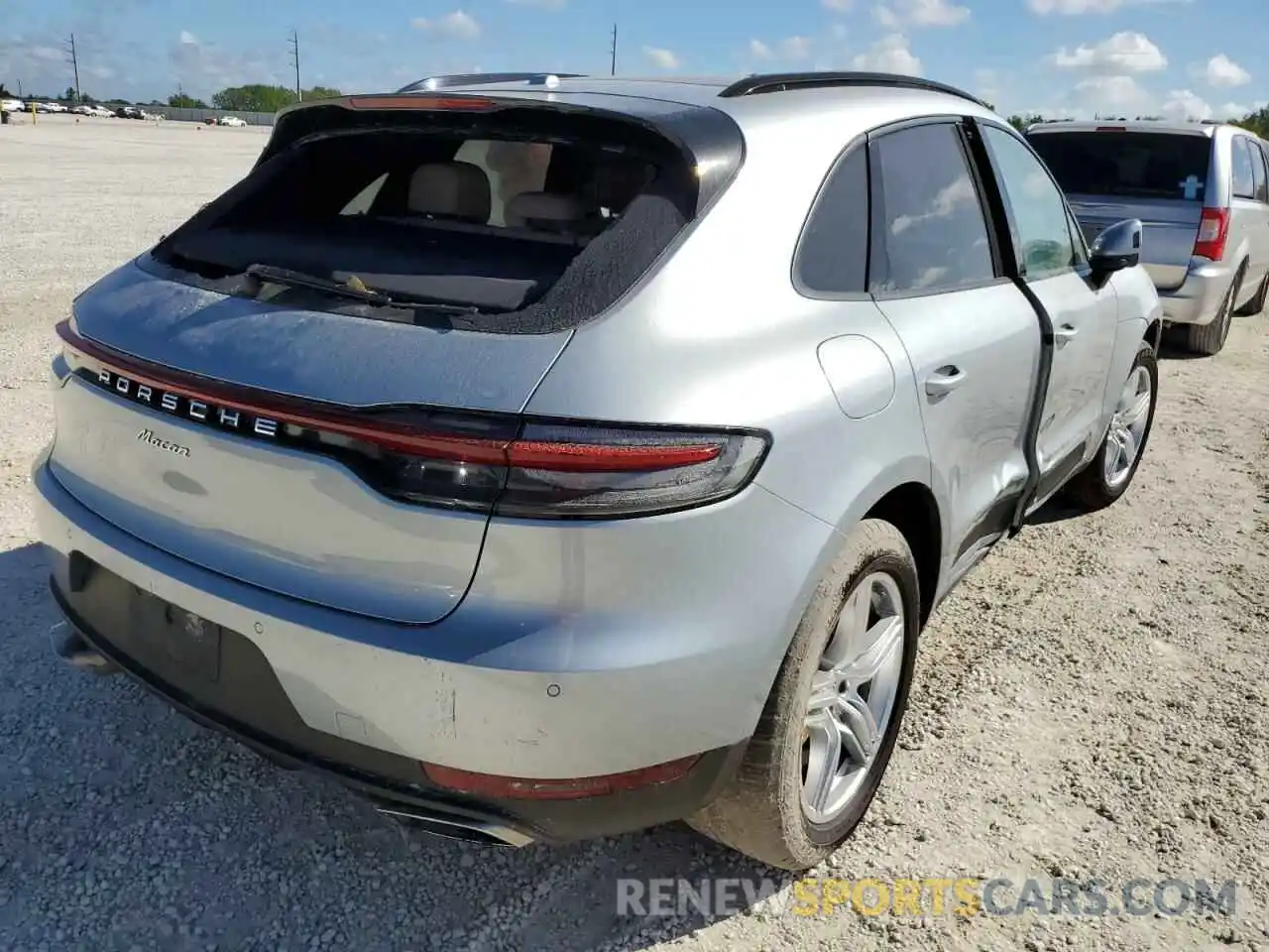 4 Photograph of a damaged car WP1AA2A50KLB09274 PORSCHE MACAN 2019