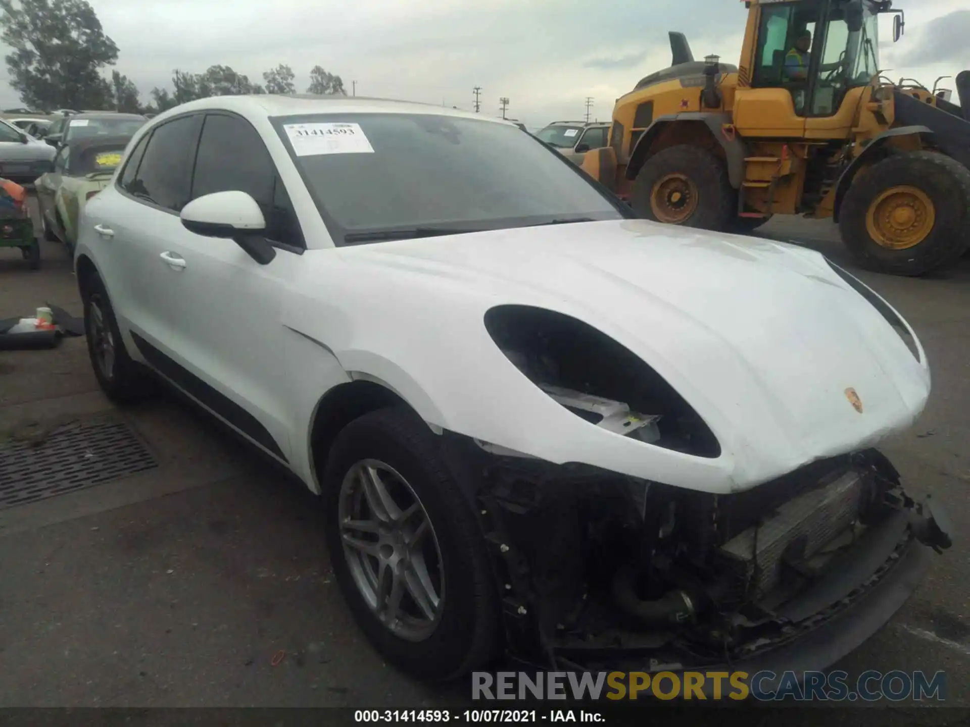 1 Photograph of a damaged car WP1AA2A51KLB05413 PORSCHE MACAN 2019