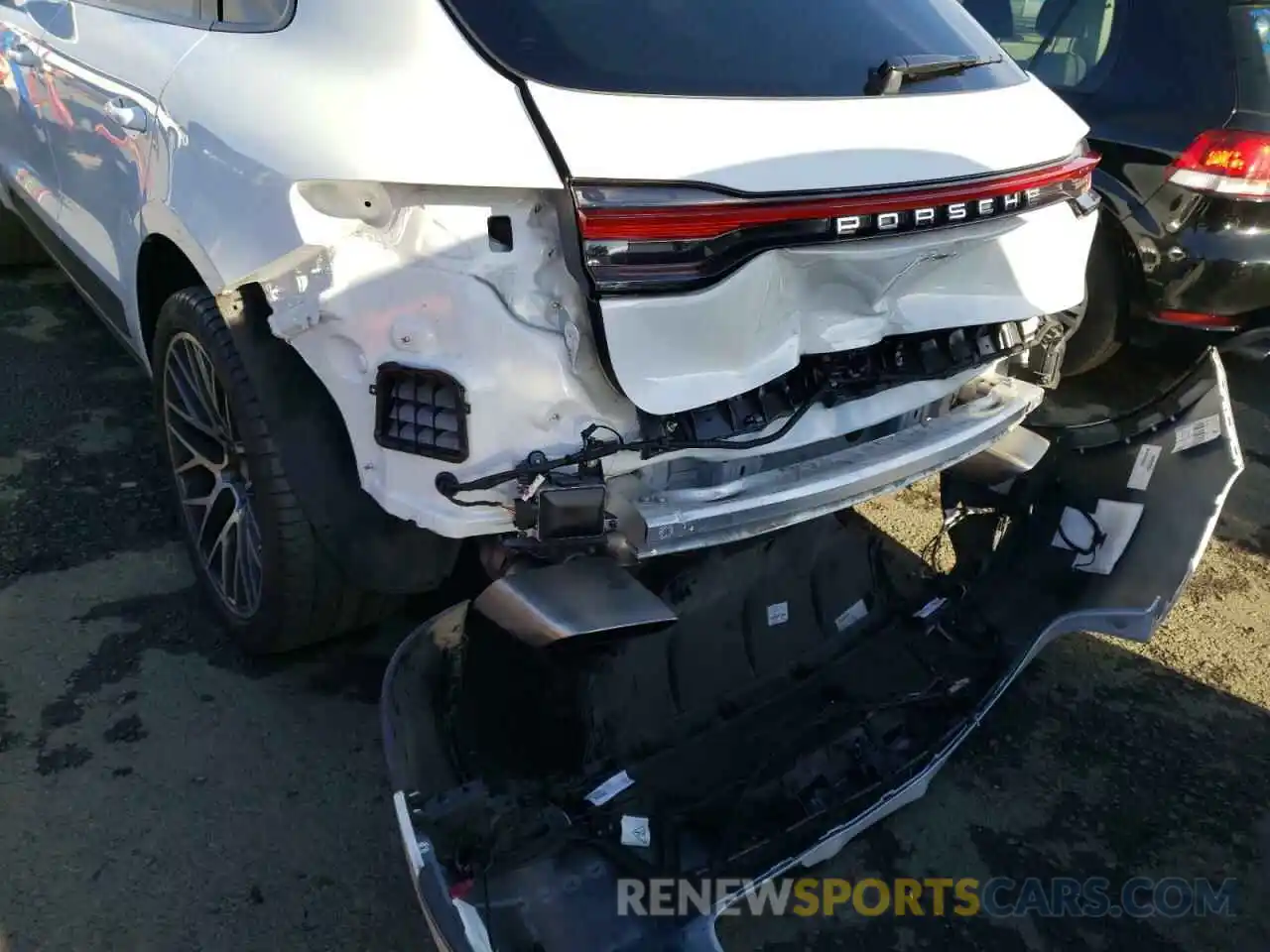 9 Photograph of a damaged car WP1AA2A51KLB06822 PORSCHE MACAN 2019