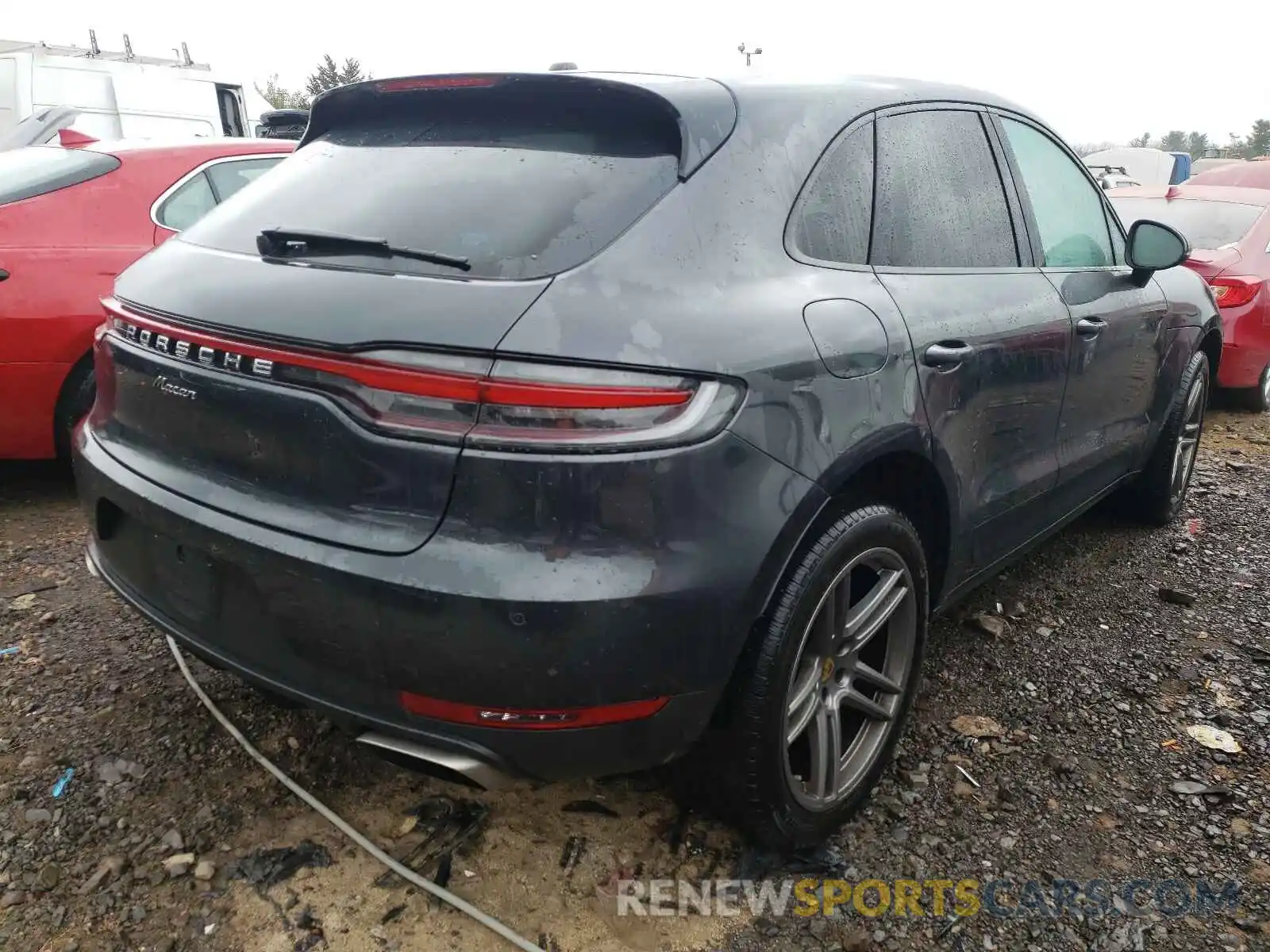 4 Photograph of a damaged car WP1AA2A52KLB01628 PORSCHE MACAN 2019