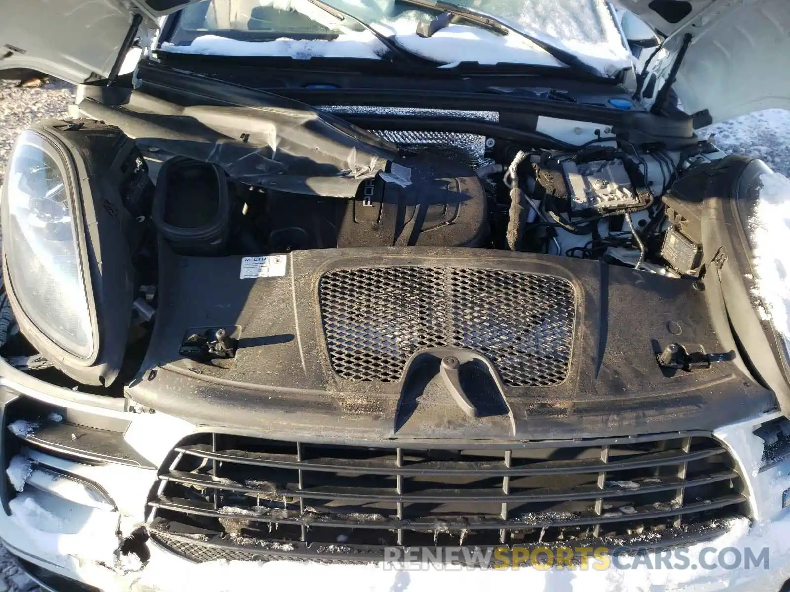 7 Photograph of a damaged car WP1AA2A53KLB00116 PORSCHE MACAN 2019