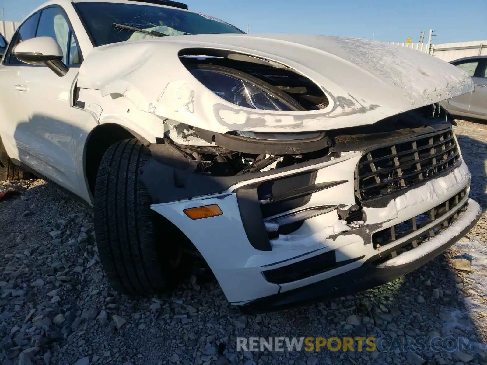 9 Photograph of a damaged car WP1AA2A53KLB00116 PORSCHE MACAN 2019