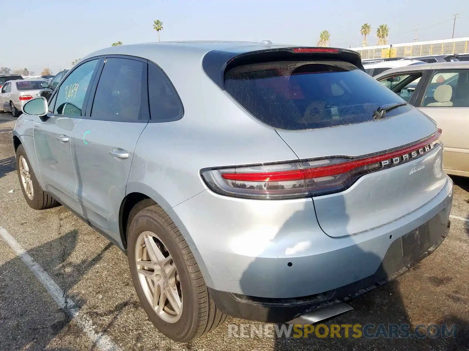 3 Photograph of a damaged car WP1AA2A53KLB03551 PORSCHE MACAN 2019