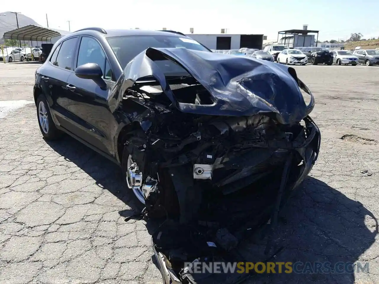 1 Photograph of a damaged car WP1AA2A53KLB04098 PORSCHE MACAN 2019