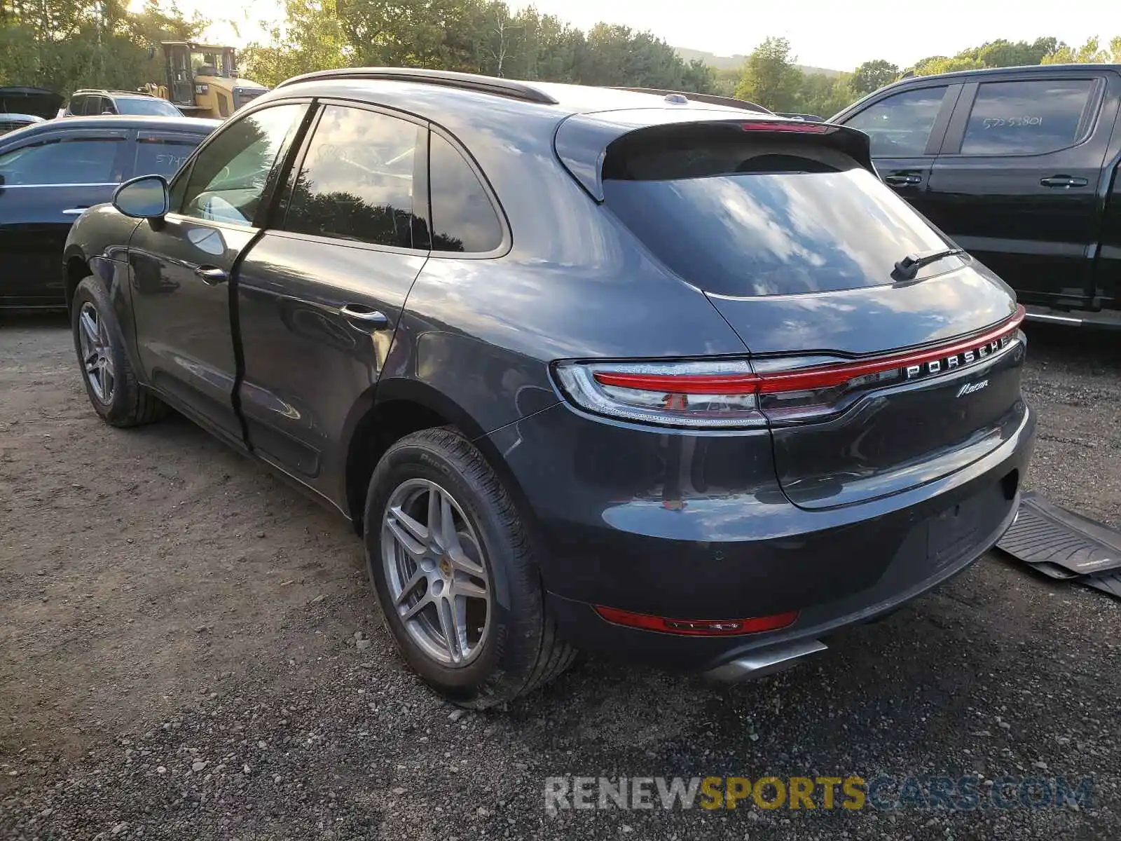 3 Photograph of a damaged car WP1AA2A54KLB03882 PORSCHE MACAN 2019