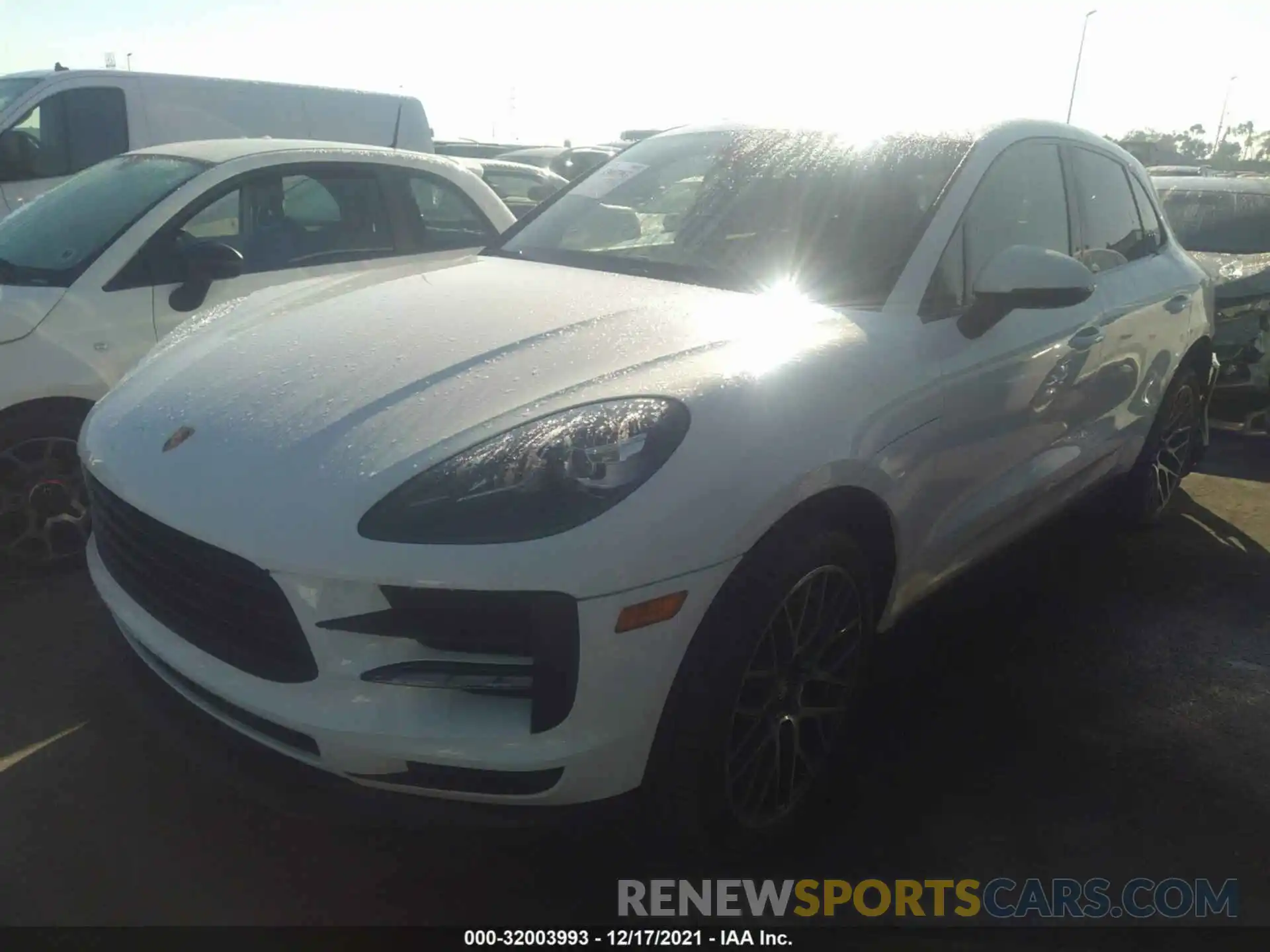 2 Photograph of a damaged car WP1AA2A54KLB05311 PORSCHE MACAN 2019