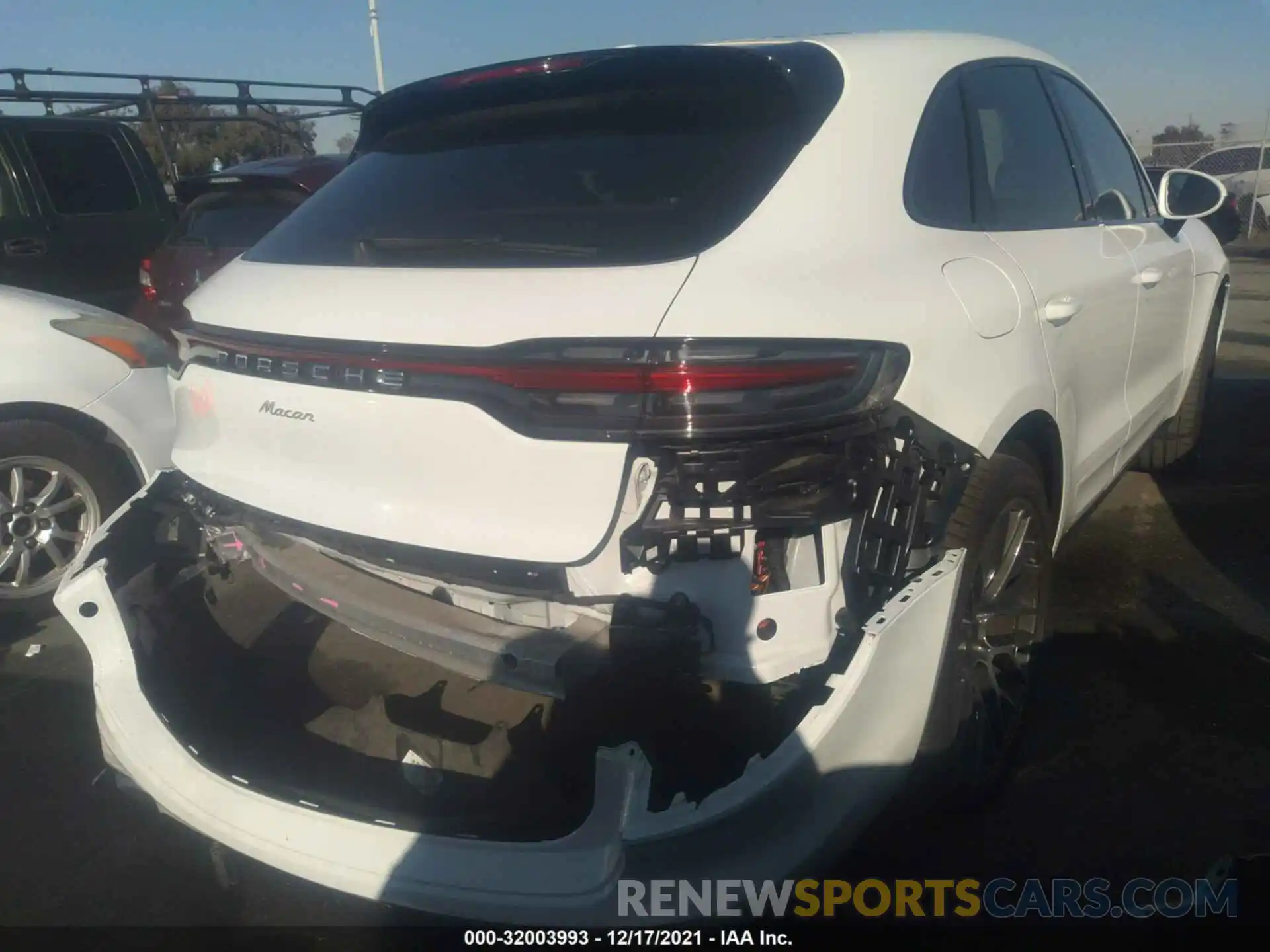 6 Photograph of a damaged car WP1AA2A54KLB05311 PORSCHE MACAN 2019