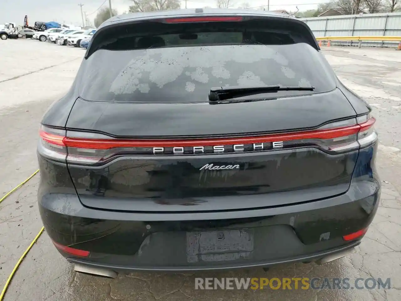 6 Photograph of a damaged car WP1AA2A55KLB03275 PORSCHE MACAN 2019