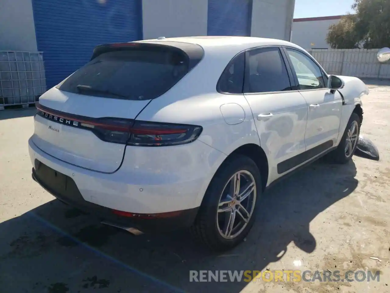 4 Photograph of a damaged car WP1AA2A55KLB03969 PORSCHE MACAN 2019