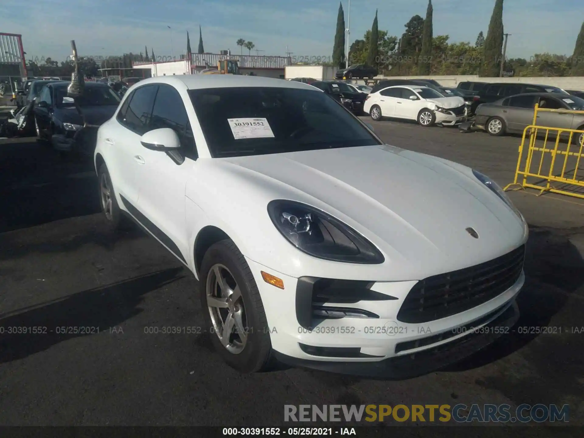 6 Photograph of a damaged car WP1AA2A55KLB05642 PORSCHE MACAN 2019