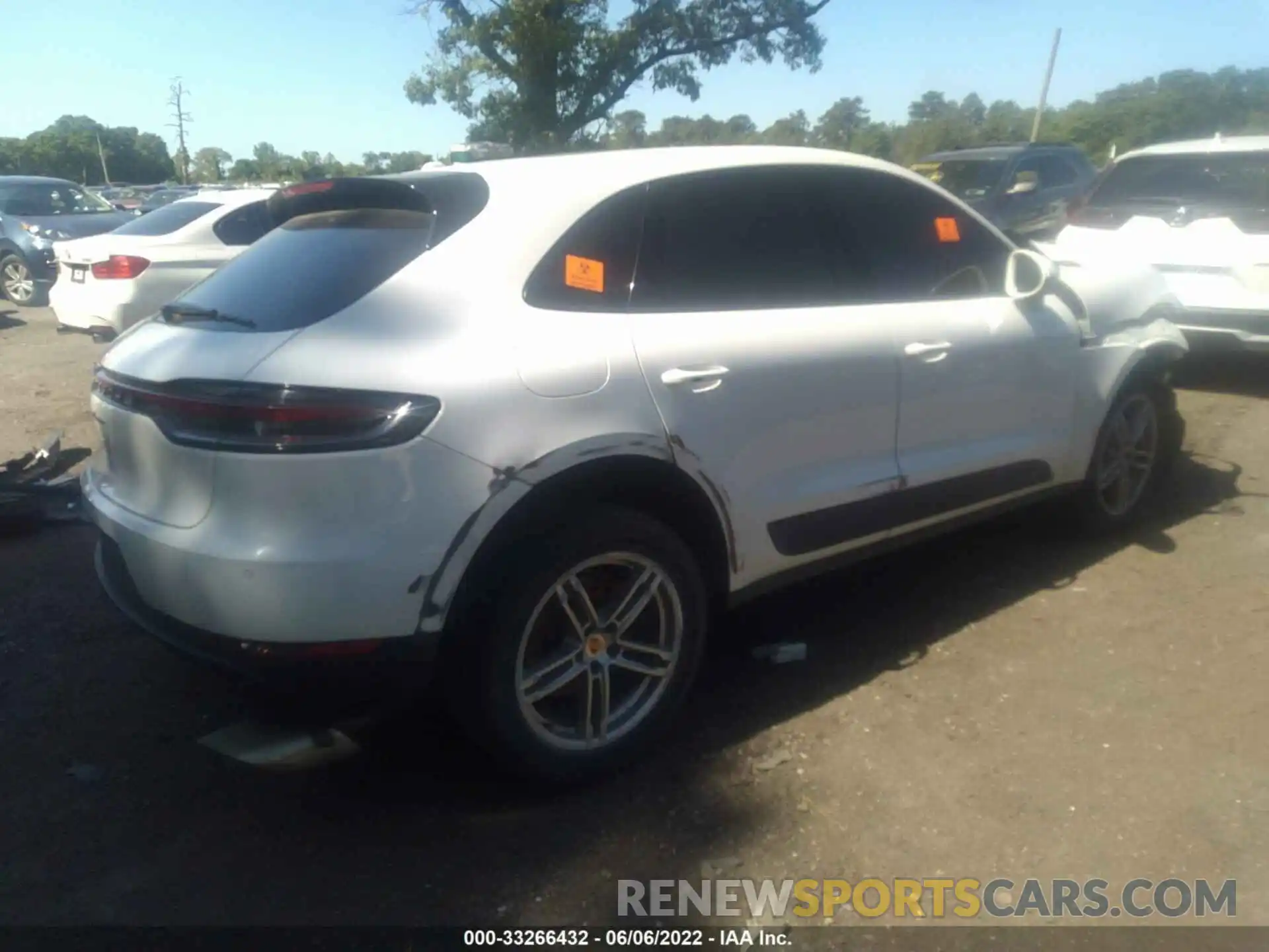 4 Фотография поврежденного автомобиля WP1AA2A55KLB06340 PORSCHE MACAN 2019