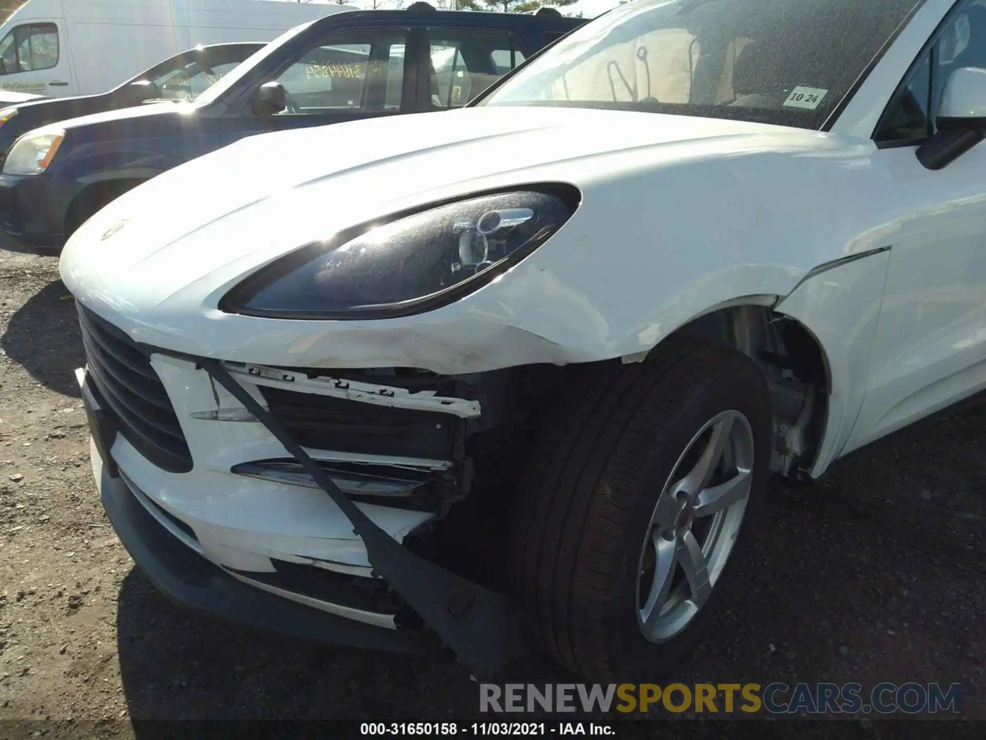 6 Photograph of a damaged car WP1AA2A56KLB07867 PORSCHE MACAN 2019