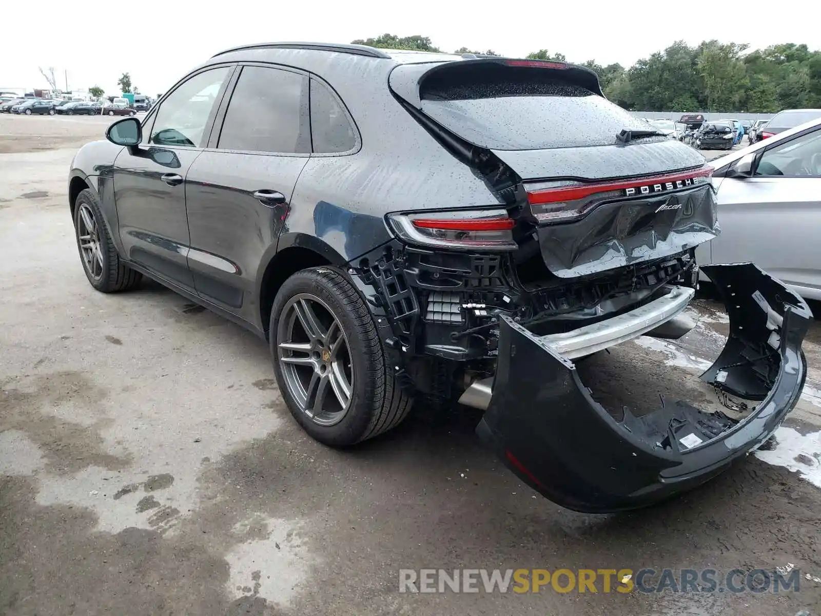 3 Photograph of a damaged car WP1AA2A57KLB01415 PORSCHE MACAN 2019