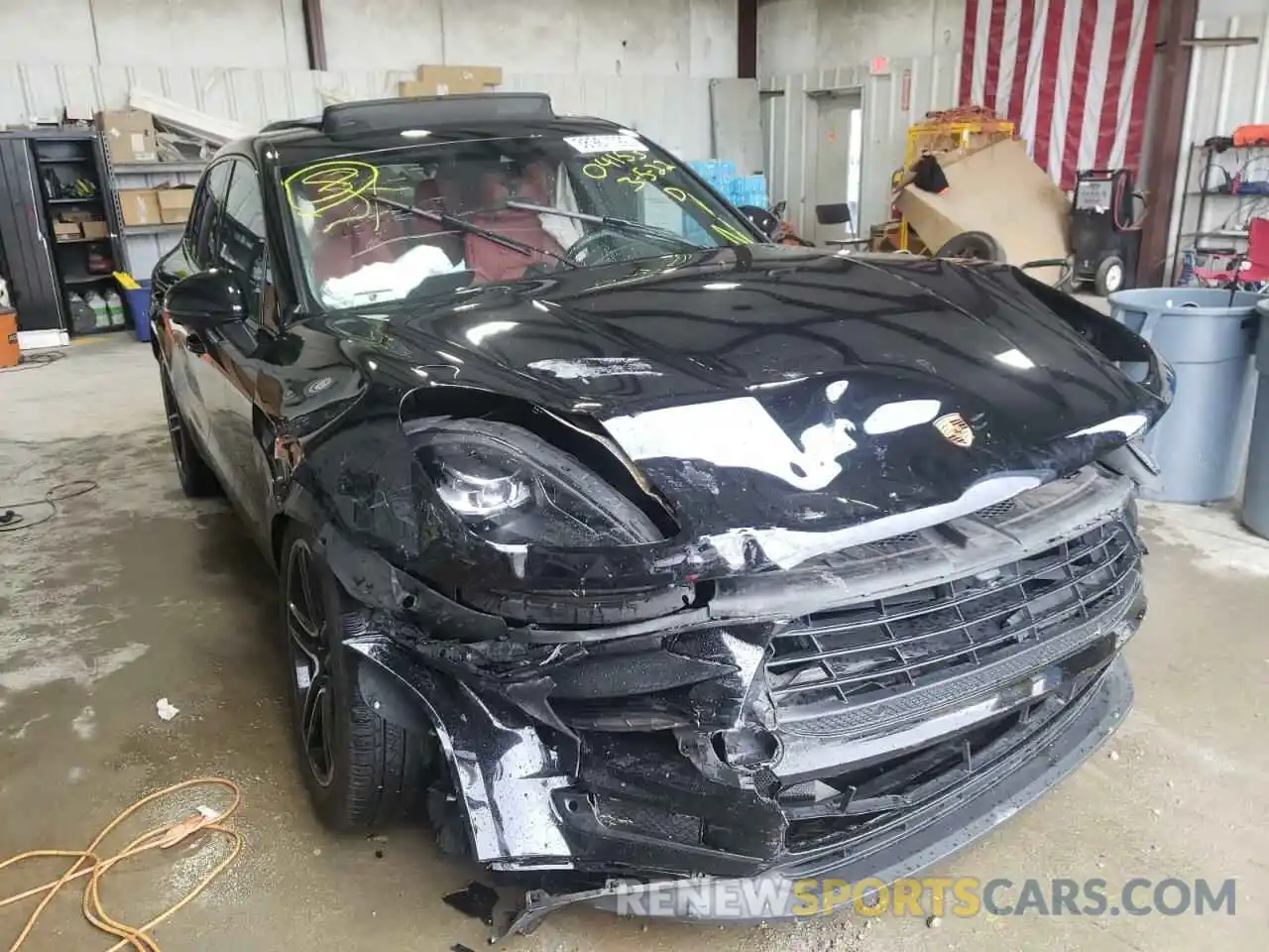 1 Photograph of a damaged car WP1AA2A57KLB04153 PORSCHE MACAN 2019