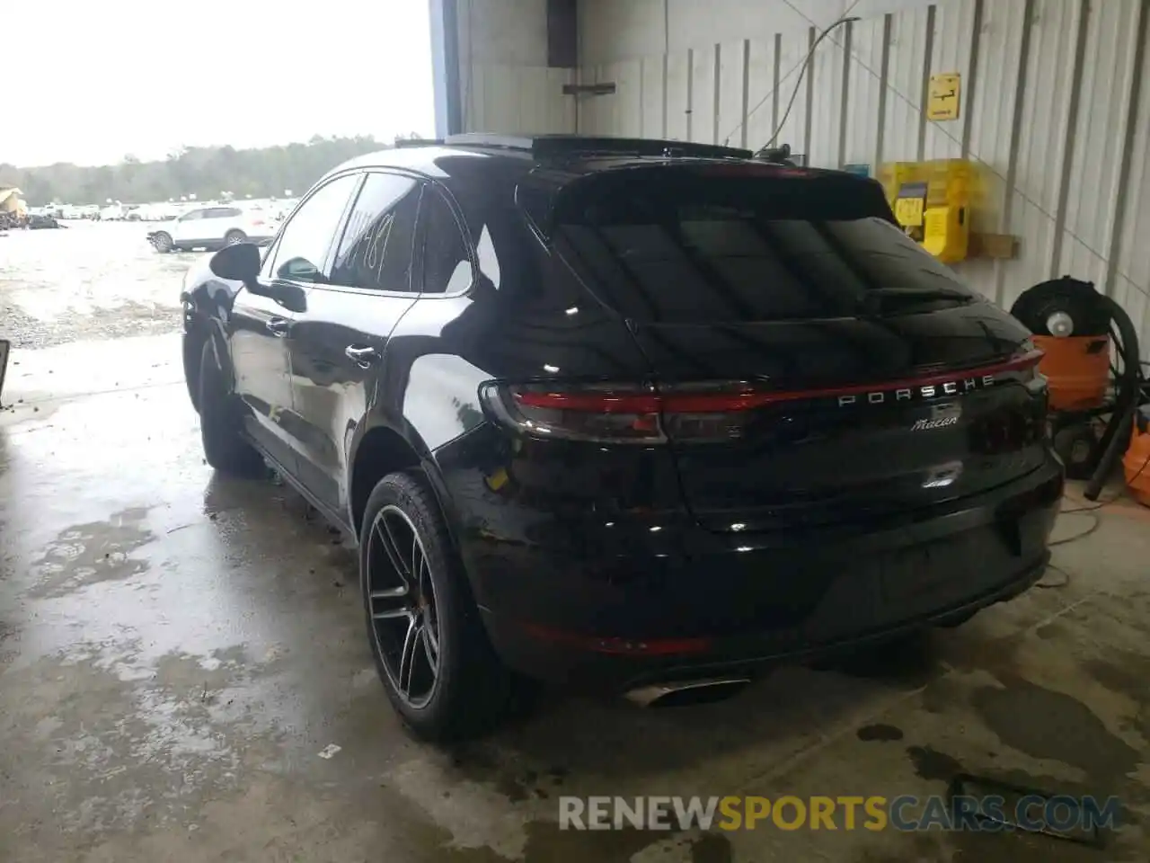 3 Photograph of a damaged car WP1AA2A57KLB04153 PORSCHE MACAN 2019