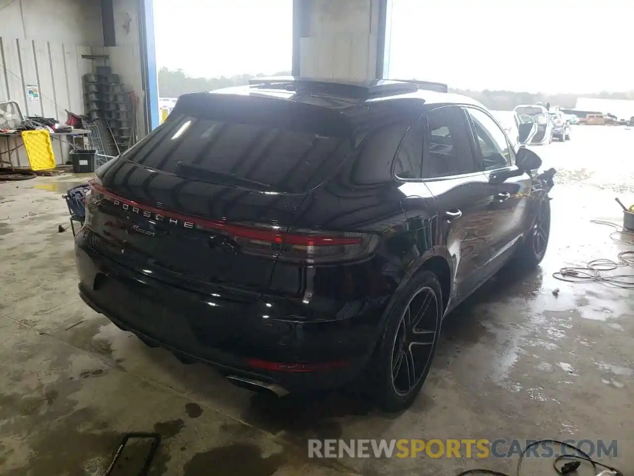 4 Фотография поврежденного автомобиля WP1AA2A57KLB04153 PORSCHE MACAN 2019