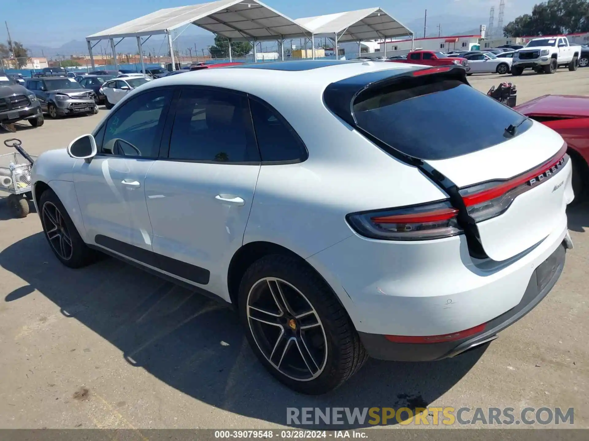 3 Photograph of a damaged car WP1AA2A58KLB00726 PORSCHE MACAN 2019