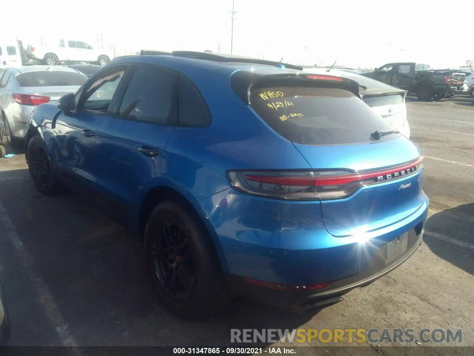 3 Photograph of a damaged car WP1AA2A58KLB02475 PORSCHE MACAN 2019