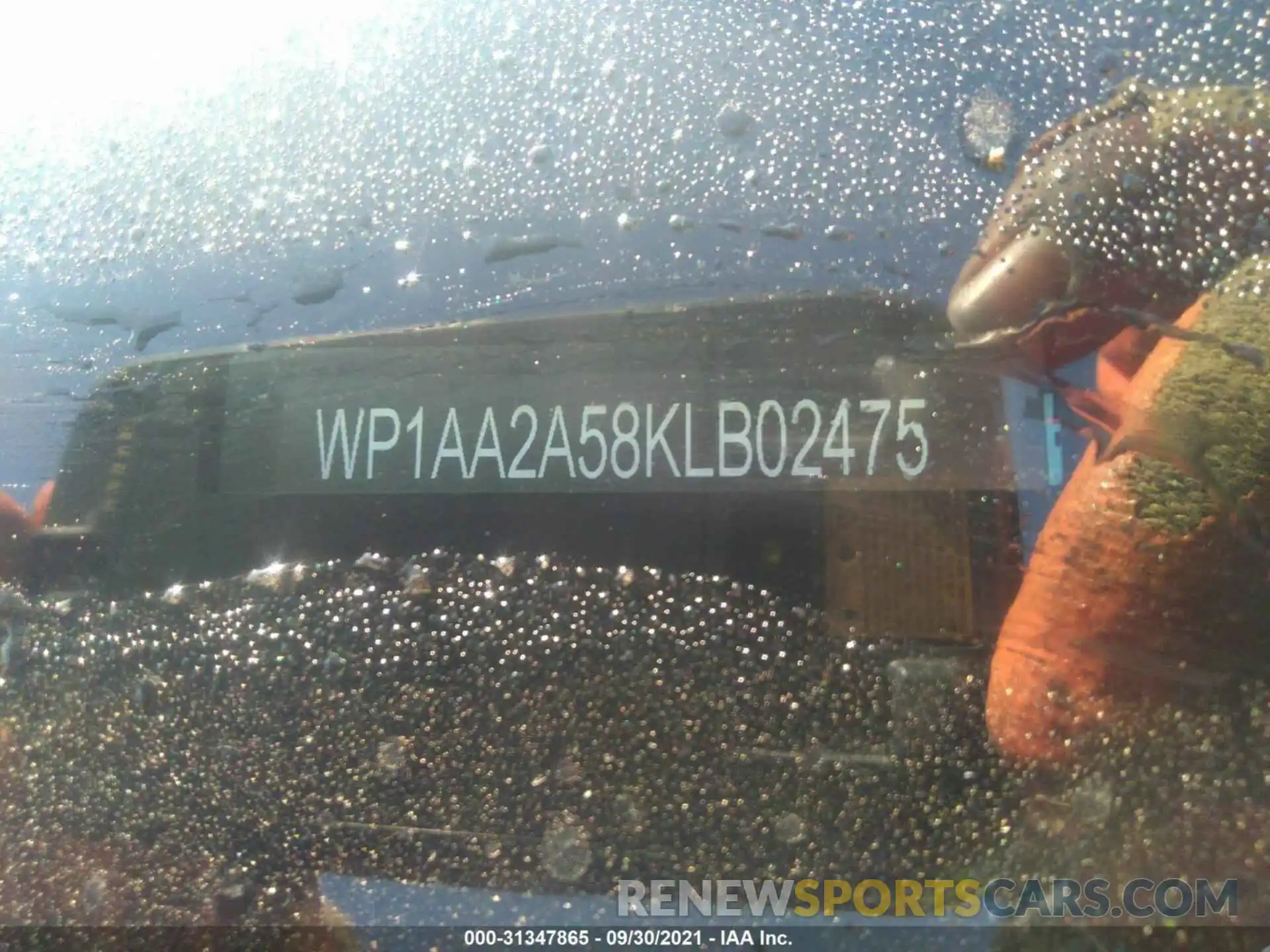 9 Photograph of a damaged car WP1AA2A58KLB02475 PORSCHE MACAN 2019