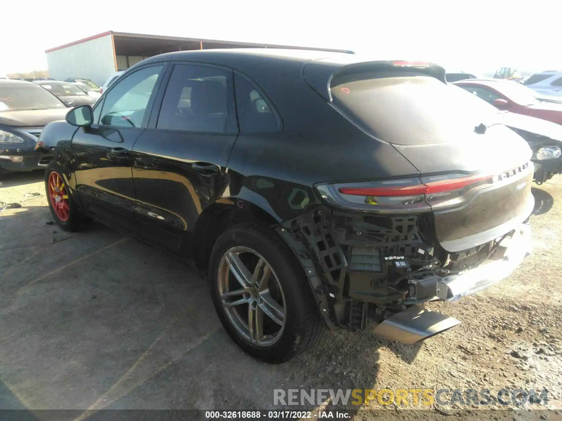 3 Photograph of a damaged car WP1AA2A58KLB02623 PORSCHE MACAN 2019