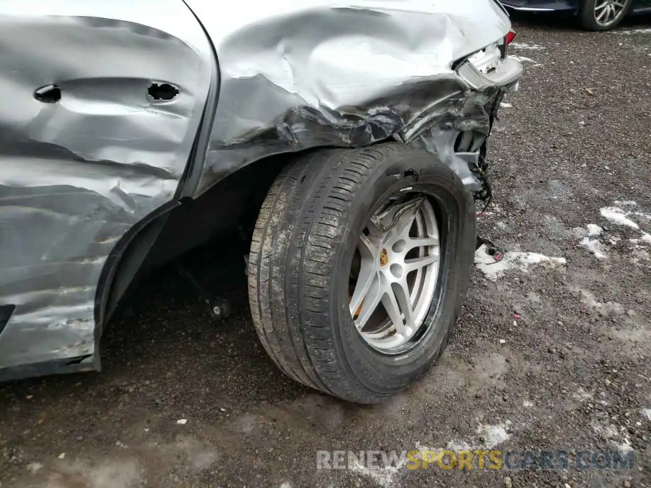 9 Photograph of a damaged car WP1AA2A58KLB04551 PORSCHE MACAN 2019