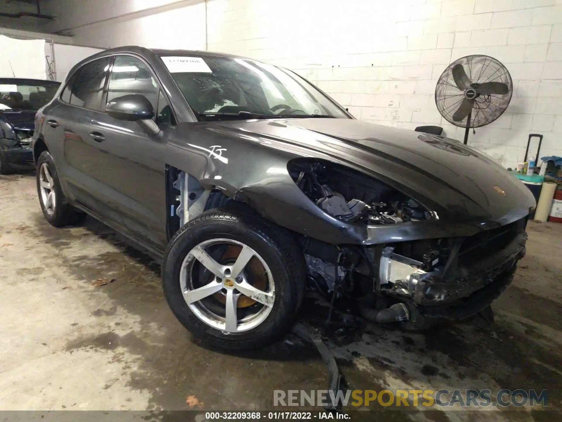 6 Photograph of a damaged car WP1AA2A58KLB07112 PORSCHE MACAN 2019