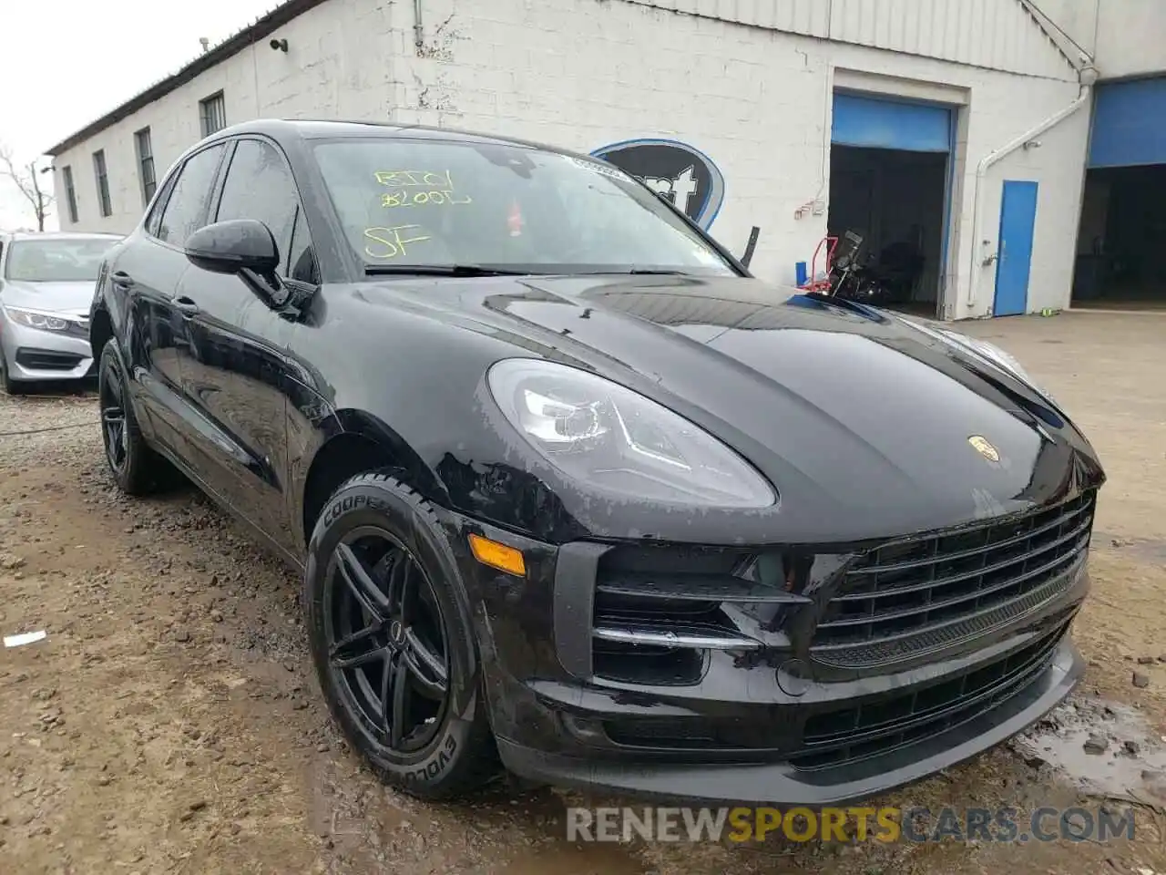 1 Photograph of a damaged car WP1AA2A58KLB09118 PORSCHE MACAN 2019