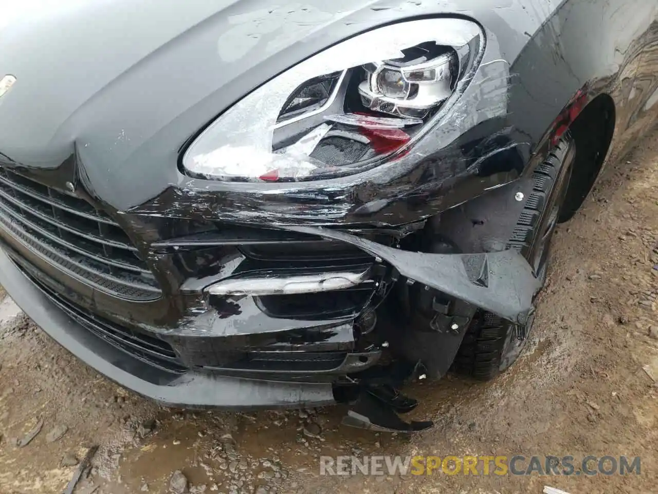 9 Photograph of a damaged car WP1AA2A58KLB09118 PORSCHE MACAN 2019