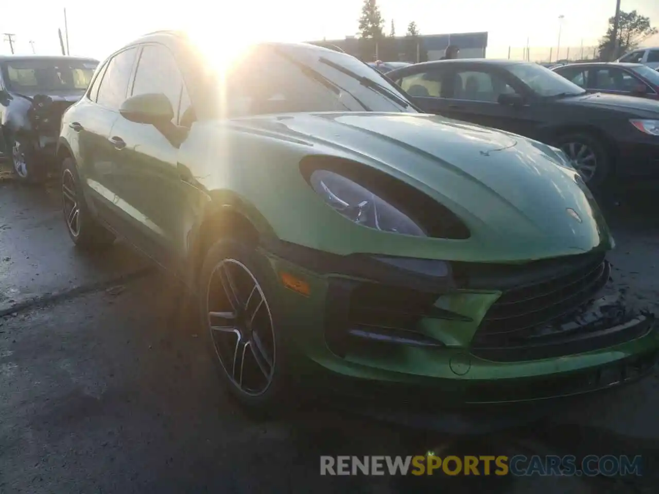 1 Photograph of a damaged car WP1AA2A59KLB01545 PORSCHE MACAN 2019