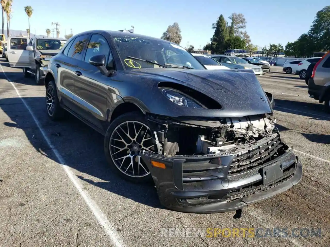 1 Photograph of a damaged car WP1AA2A59KLB02243 PORSCHE MACAN 2019