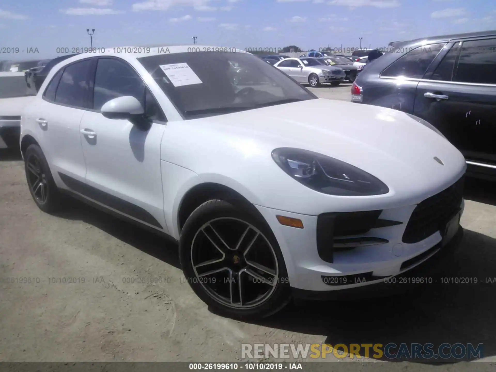 1 Photograph of a damaged car WP1AA2A59KLB02680 PORSCHE MACAN 2019