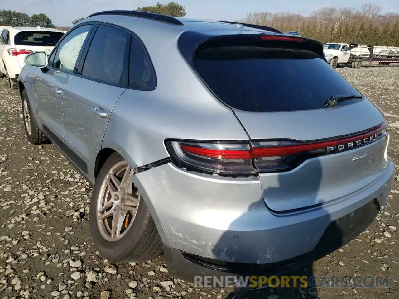 3 Photograph of a damaged car WP1AA2A59KLB02713 PORSCHE MACAN 2019