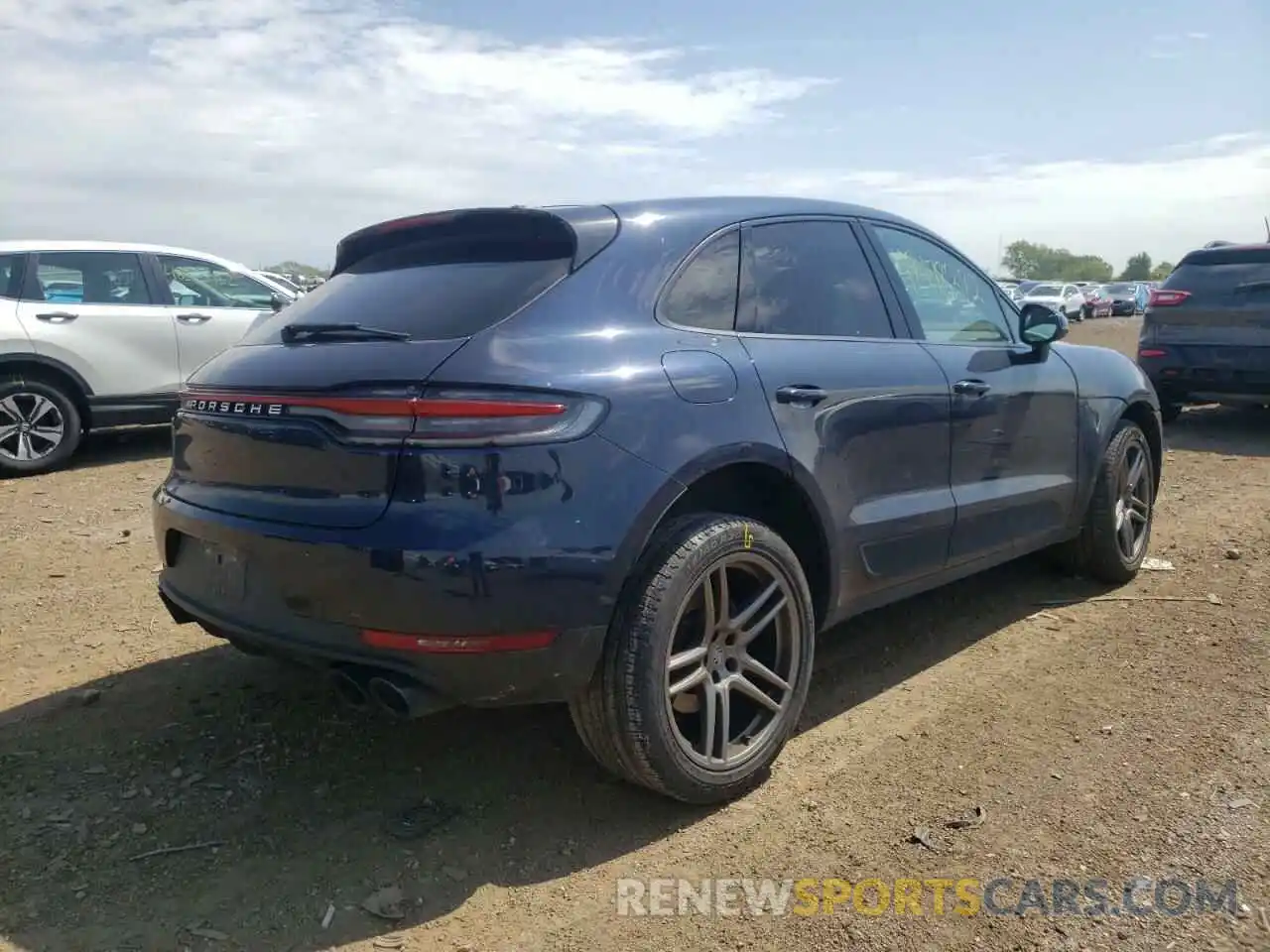 4 Фотография поврежденного автомобиля WP1AA2A59KLB05742 PORSCHE MACAN 2019