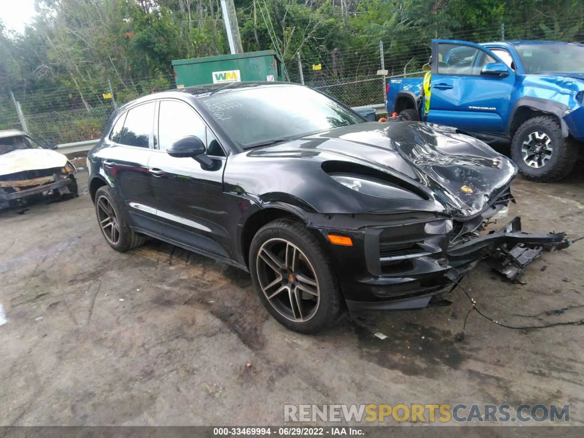 1 Photograph of a damaged car WP1AA2A5XKLB04339 PORSCHE MACAN 2019